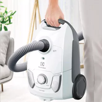 ELECTROLUX EEG41IW Beutelstaubsauger ELECTROLUX EEG41IW Beutelstaubsauger