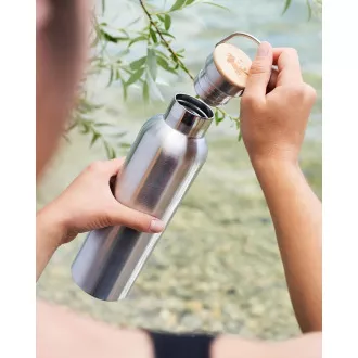 Pandoo Edelstahl-Wasserflasche mit Bambusdeckel 750 ml Pandoo Edelstahl-Wasserflasche mit Bambusdeckel 750 ml