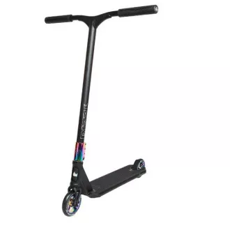 Freestyle-Roller NKD Rizz Stunt, Schwarz und Regenbogen Freestyle-Roller NKD Rizz Stunt, Schwarz und Regenbogen