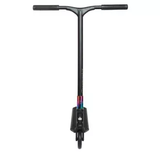 Freestyle-Roller NKD Rizz Stunt, Schwarz und Regenbogen Freestyle-Roller NKD Rizz Stunt, Schwarz und Regenbogen