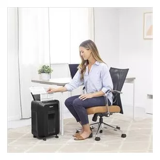 Fellowes AutoMax 90 M - 90 Blatt/17L/Cross Cut Fellowes AutoMax 90 M - 90 Blatt/17L/Cross Cut