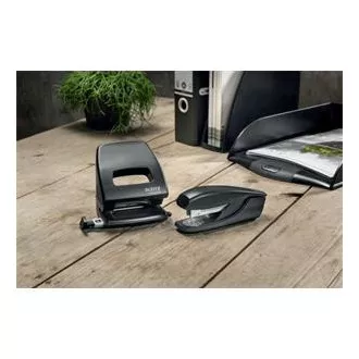 LEITZ Umweltfreundliches Heftgerät NeXXt RECYCLE, 30 Blatt, schwarz LEITZ Umweltfreundliches Heftgerät NeXXt RECYCLE, 30 Blatt, schwarz